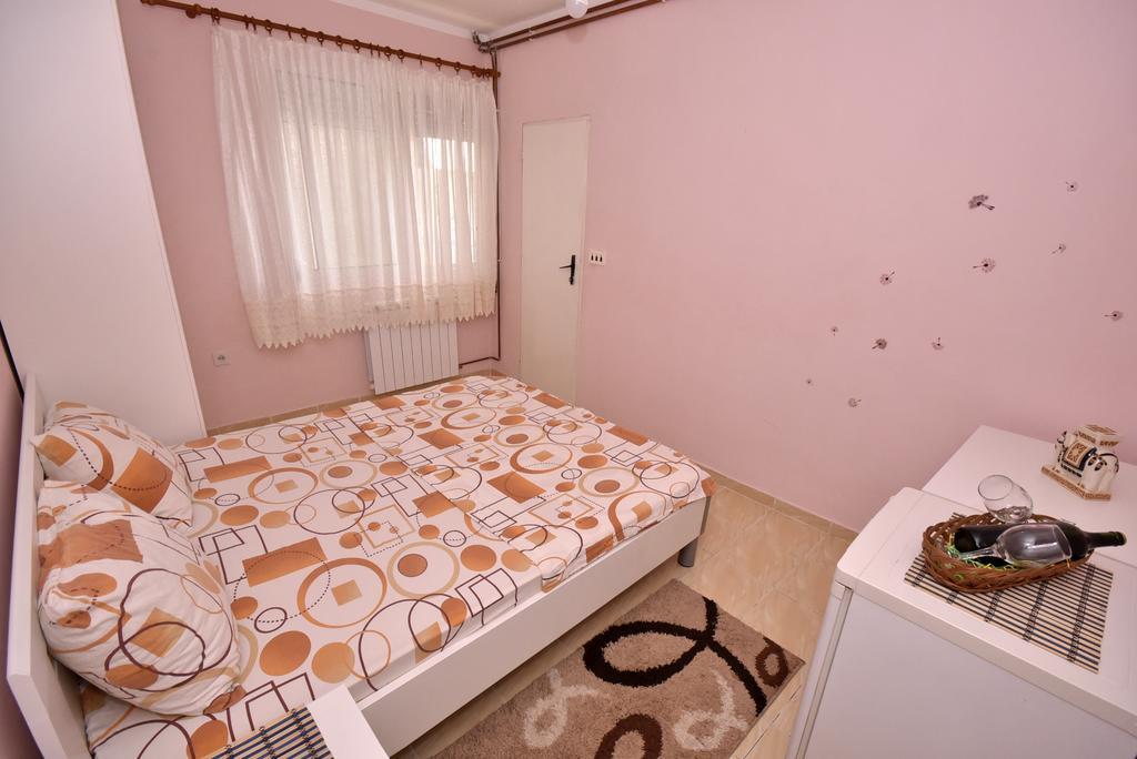 סוטומורה Guest House Vukmarkovic מראה חיצוני תמונה