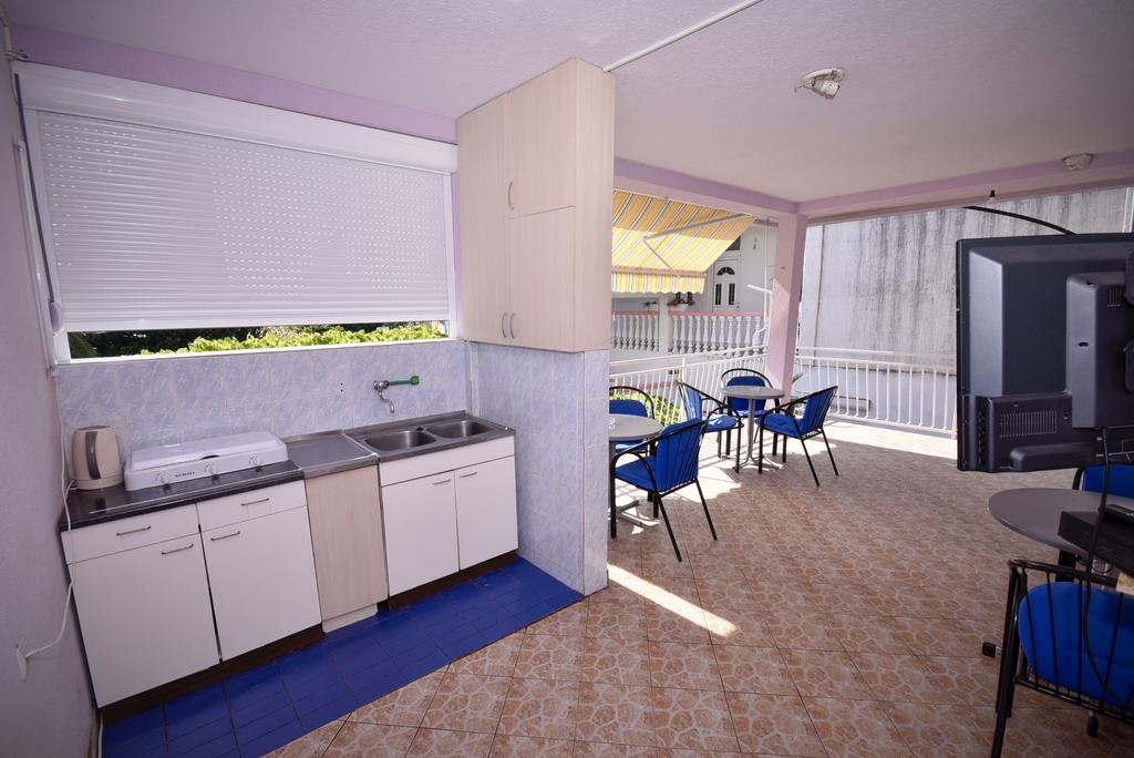 סוטומורה Guest House Vukmarkovic מראה חיצוני תמונה