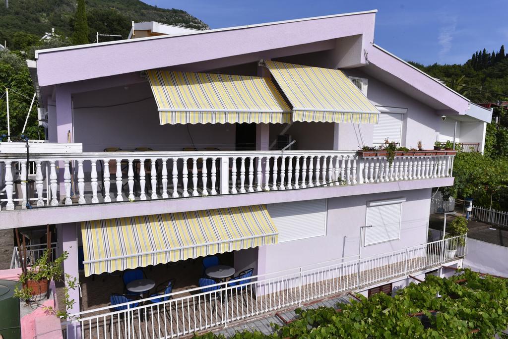 סוטומורה Guest House Vukmarkovic מראה חיצוני תמונה