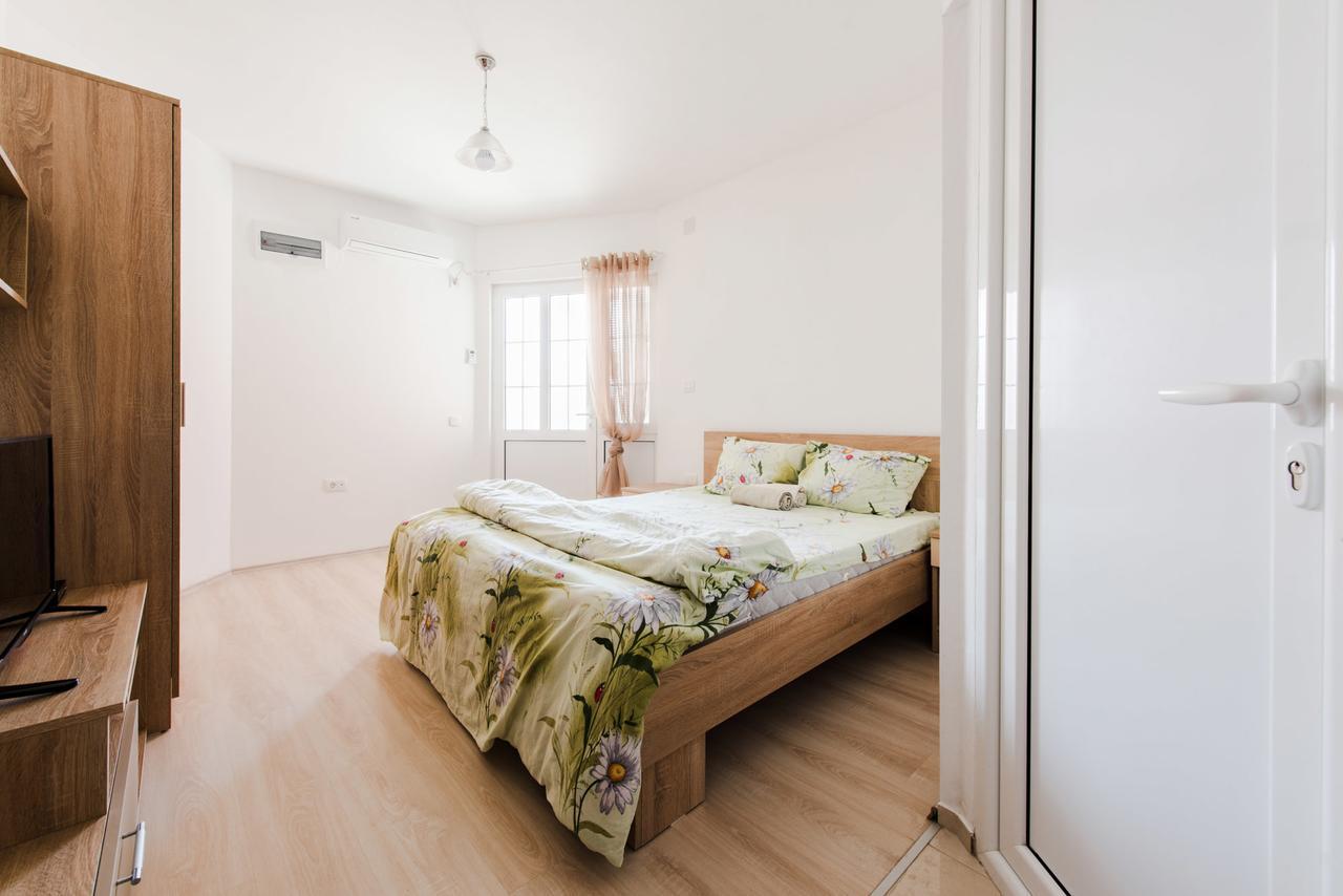 סוטומורה Guest House Vukmarkovic מראה חיצוני תמונה