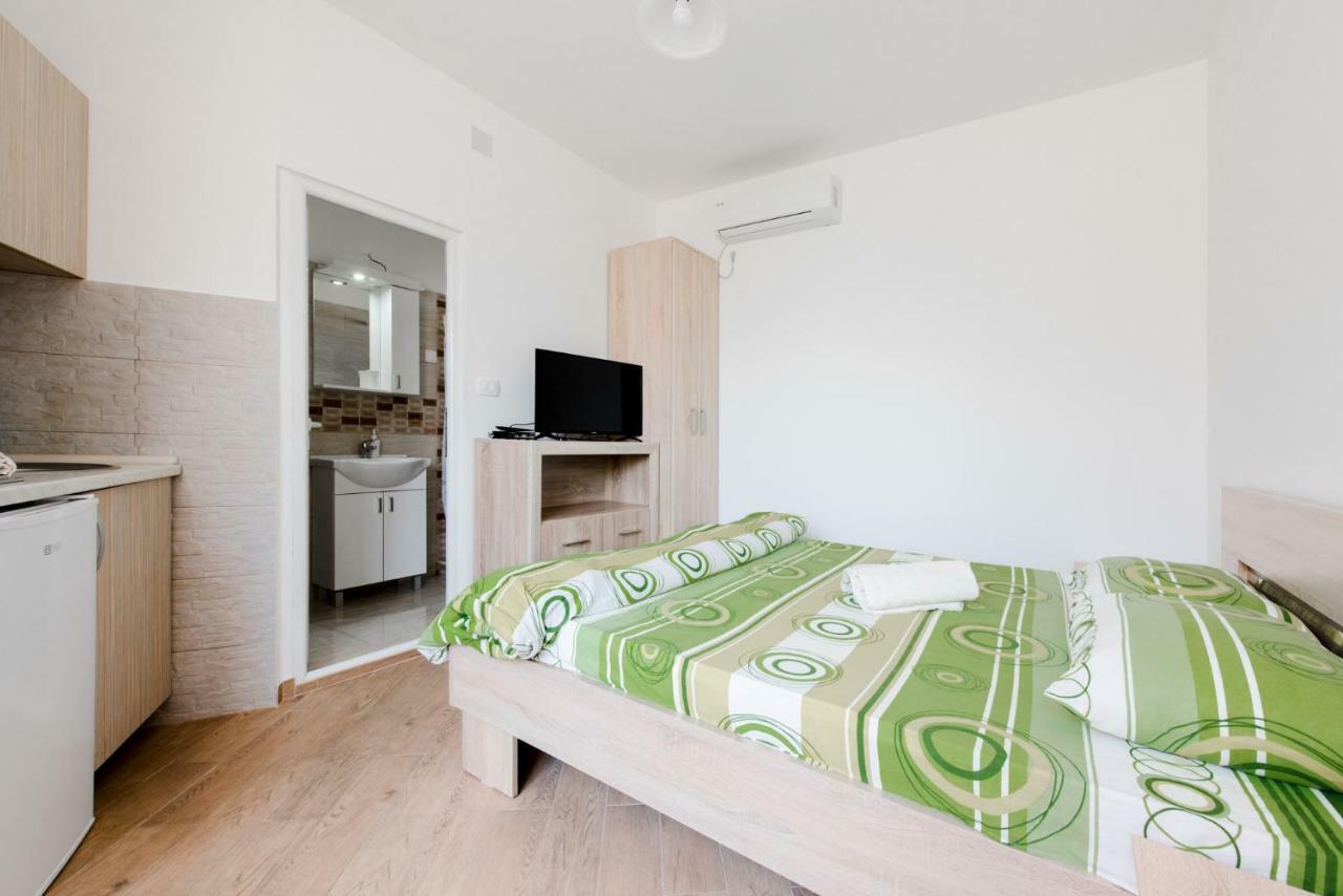 סוטומורה Guest House Vukmarkovic מראה חיצוני תמונה